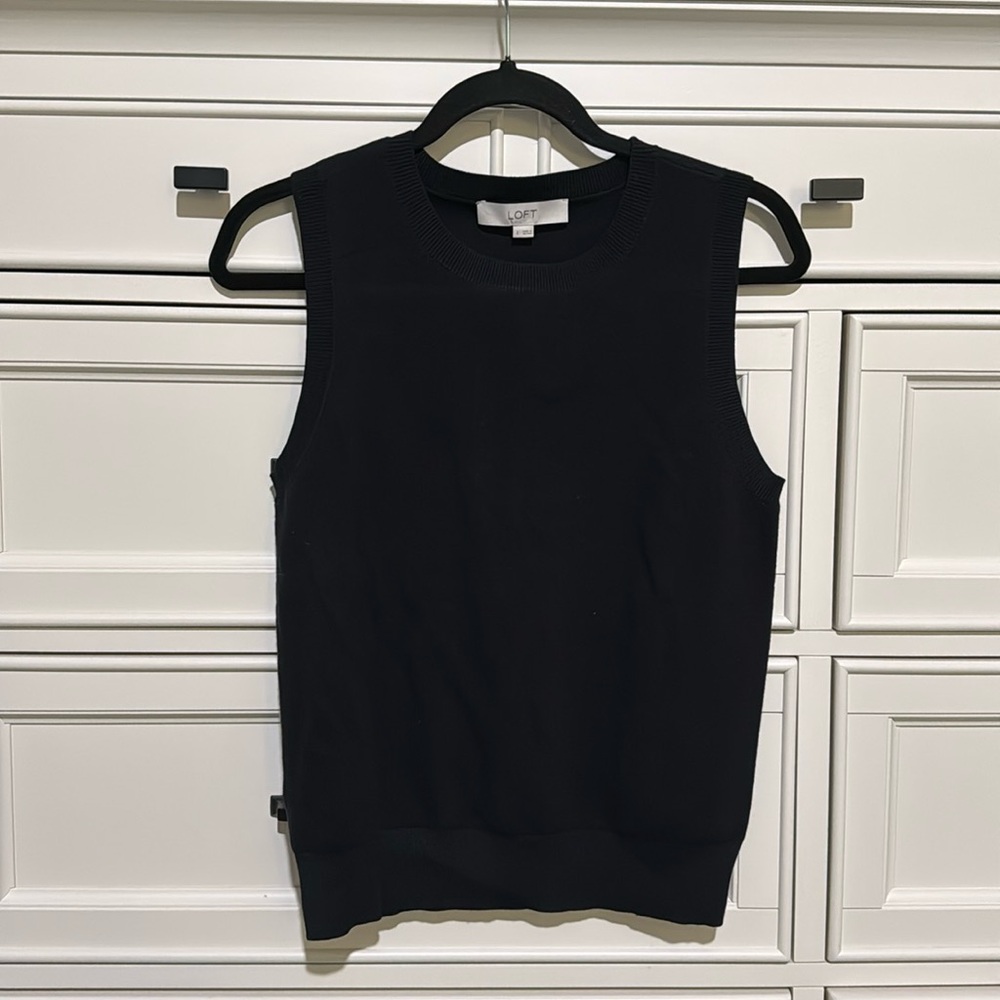 LOFT Crew neck tank